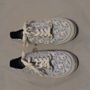 Women's Vans NWOT